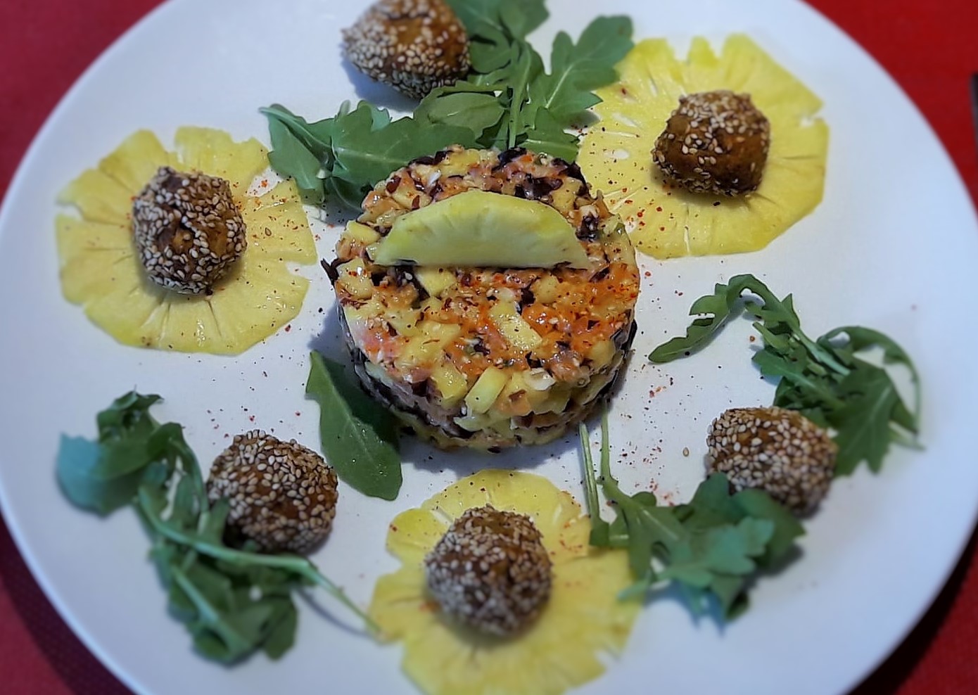 Tartare de Truite fumée et Ananas Victoria